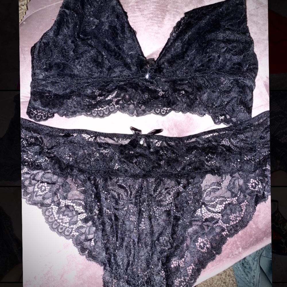 Comfy Black Lace Set